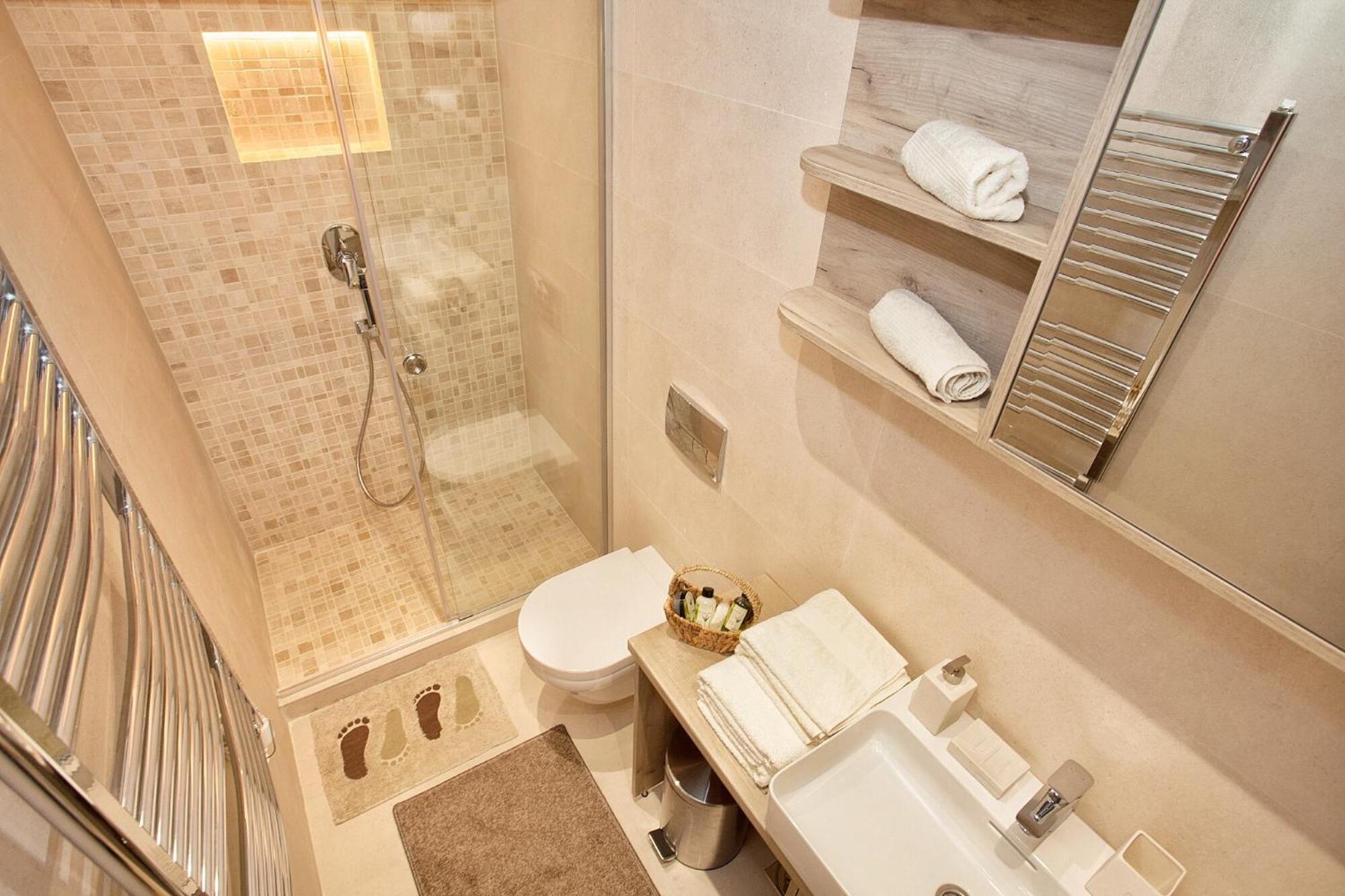 Hostgost Selected Suites - Skadarlija Square 贝尔格莱德 外观 照片